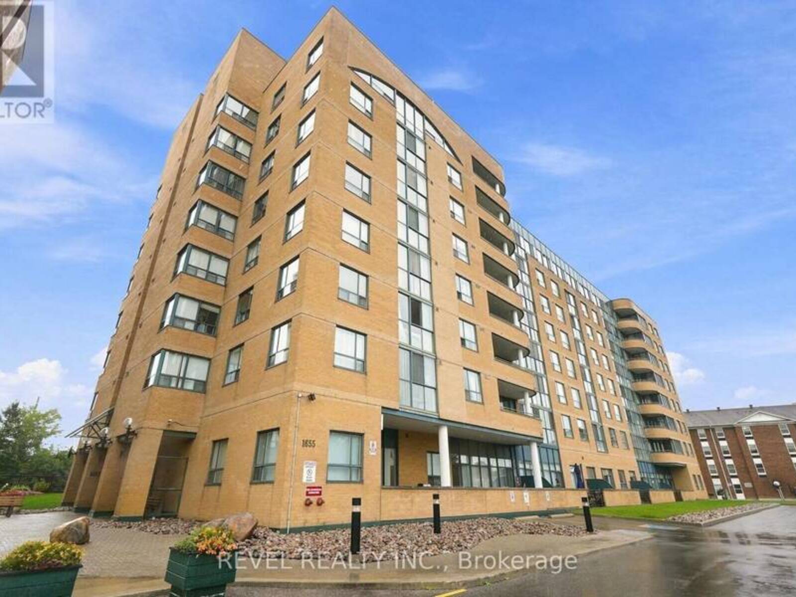 306 - 1655 PICKERING PARKWAY, Pickering, Ontario L1V 6L3