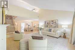 9 WARNOCK GREEN WAY | Markham Ontario | Slide Image Five