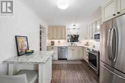 37 ARNOLD CRESCENT | Richmond Hill Ontario | Slide Image Twelve