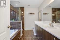 15 SUNDRAGON TRAIL | Bradford West Gwillimbury Ontario | Slide Image Twelve