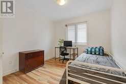 15 SUNDRAGON TRAIL | Bradford West Gwillimbury Ontario | Slide Image Thirteen