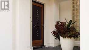 51 KEMPENFELT DRIVE | Barrie Ontario | Slide Image Seven