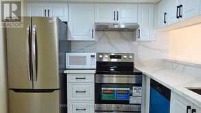 1806 - 550 WEBB DRIVE | Mississauga Ontario | Slide Image Four