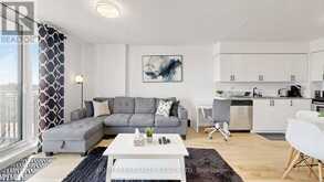 407 - 800 LAWRENCE AVENUE W | Toronto Ontario | Slide Image Eight
