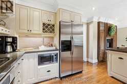 1594 HERITAGE WAY | Oakville Ontario | Slide Image Twelve