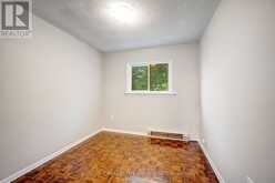 68 BRIAR PATH N | Brampton Ontario | Slide Image Thirteen