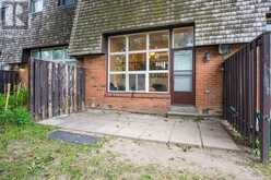 68 BRIAR PATH N | Brampton Ontario | Slide Image Seventeen