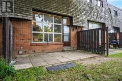 68 BRIAR PATH N | Brampton Ontario | Slide Image Eighteen