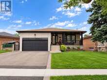 34 RIDGEMOUNT ROAD | Toronto Ontario | Slide Image Six