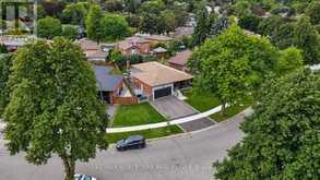 34 RIDGEMOUNT ROAD | Toronto Ontario | Slide Image Eight