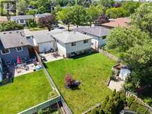 1348 JANINA BOULEVARD | Burlington Ontario | Slide Image Thirty-five