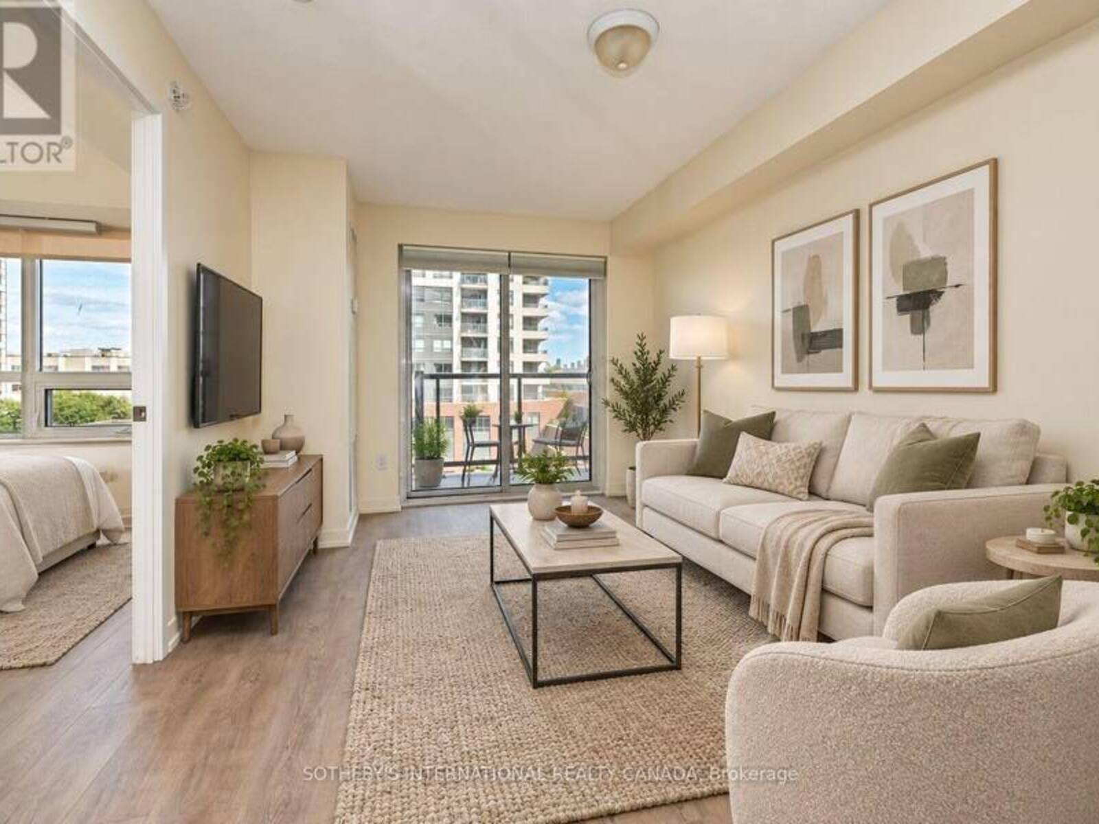517 - 1420 DUPONT STREET, Toronto, Ontario M6H 2B1