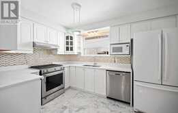 14 DIXINGTON CRESCENT | Toronto Ontario | Slide Image Twelve