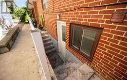 14 DIXINGTON CRESCENT | Toronto Ontario | Slide Image Twenty-nine