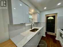 8158 PADDOCK TRAIL DRIVE | Niagara Falls Ontario | Slide Image Eight