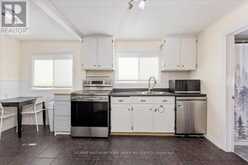18 RAVENSWOOD DRIVE | Georgina Ontario | Slide Image Twelve