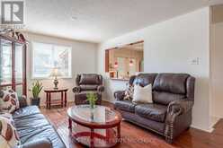 41 WILLOW DRIVE | Barrie Ontario | Slide Image Twelve