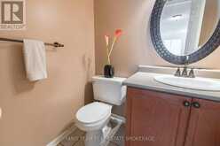 41 WILLOW DRIVE | Barrie Ontario | Slide Image Fourteen