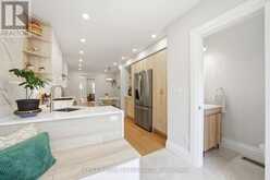43 GILBERT AVENUE | Toronto Ontario | Slide Image Nineteen