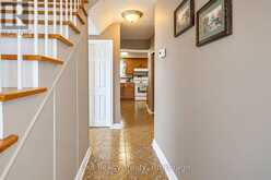 57 LINDYLOU ROAD | Toronto Ontario | Slide Image Twelve