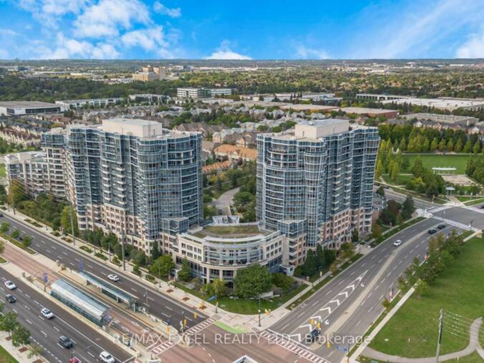 1627 - 33 COX BOULEVARD, Markham, Ontario L3R 8A6