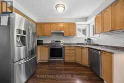 49 CIRCLE RIDGE DRIVE | Georgina Ontario | Slide Image Ten