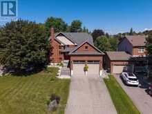 49 CIRCLE RIDGE DRIVE | Georgina Ontario | Slide Image Thirty