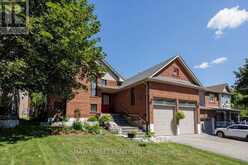49 CIRCLE RIDGE DRIVE | Georgina Ontario | Slide Image Four