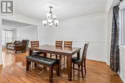 117 MCCAULEY COURT | Newmarket Ontario | Slide Image Six