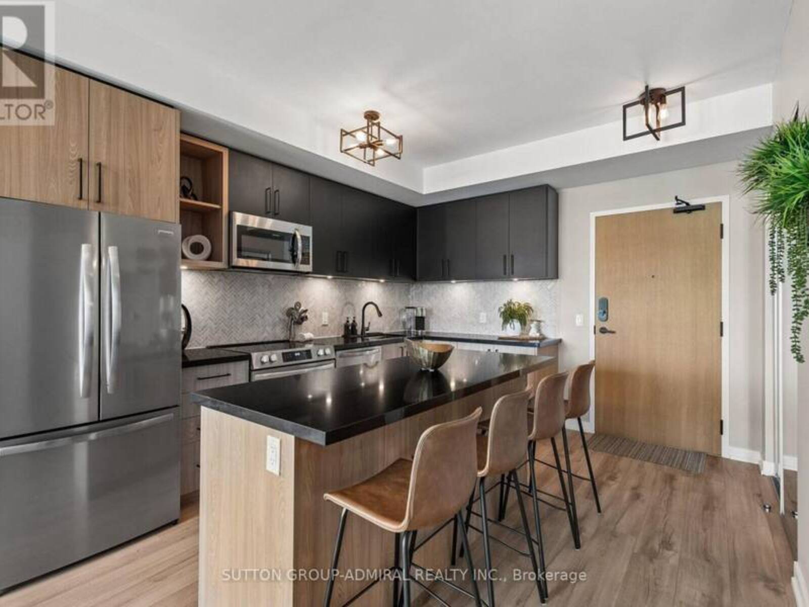 422 - 333 SUNSEEKER AVENUE, Innisfil, Ontario L9S 0R6