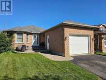 23 MORTON CRESCENT | Barrie Ontario | Slide Image Two