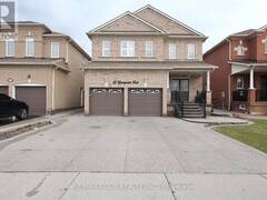 15 YOUNGESTAR TRAIL Brampton Ontario, L6P 1P5