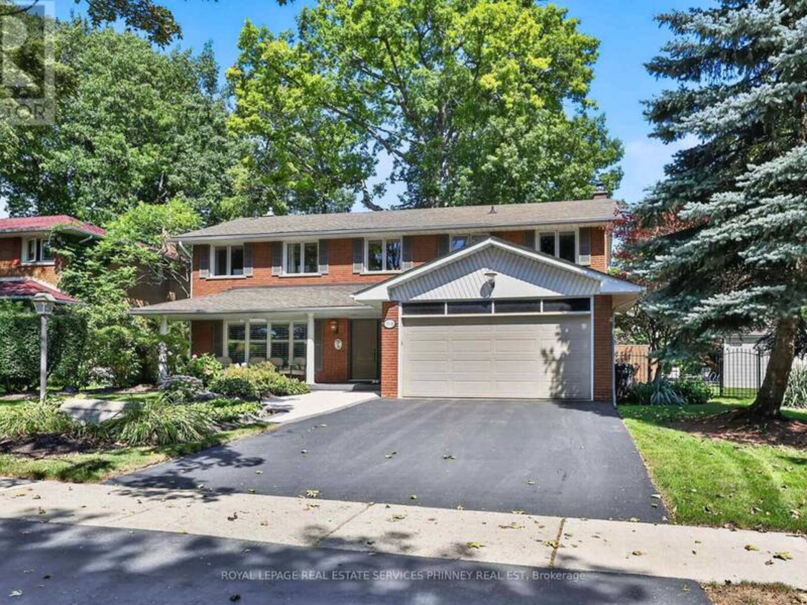 3708 BEECHOLLOW CRESCENT, Mississauga, Ontario L4Y 3T2