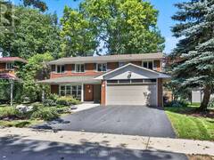3708 BEECHOLLOW CRESCENT Mississauga Ontario, L4Y 3T2