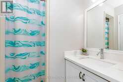 74 PARKPLAZA DRIVE S | Hamilton Ontario | Slide Image Thirty-two