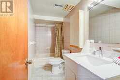 69 CASTLEBURY CRESCENT | Toronto Ontario | Slide Image Seventeen
