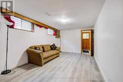 69 CASTLEBURY CRESCENT | Toronto Ontario | Slide Image Eighteen