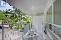 69 CASTLEBURY CRESCENT | Toronto Ontario | Slide Image Four
