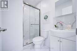 8 SIMSBURY COURT | Markham Ontario | Slide Image Sixteen