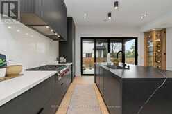1403 WREN AVENUE | Oakville Ontario | Slide Image Twenty-nine