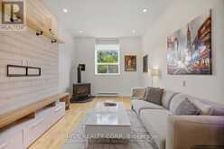 D - 957 BROADVIEW AVENUE | Toronto Ontario | Slide Image Seven
