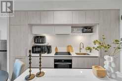 713 - 6 DAVID EYER ROAD | Richmond Hill Ontario | Slide Image Seven