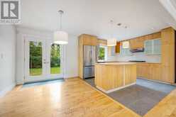 7 WASHINGTON AVENUE | Oakville Ontario | Slide Image Twelve