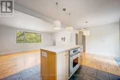 7 WASHINGTON AVENUE | Oakville Ontario | Slide Image Sixteen