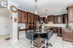 715 CASARIN CRESCENT | Milton Ontario | Slide Image Twelve