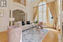645 CRANLEIGH COURT | Mississauga Ontario | Slide Image Eight