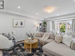 3195 MUNSON CRESCENT Burlington Ontario, L7M 0B9