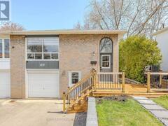 1291 CONSORT CRESCENT Burlington Ontario, L7M 1J8