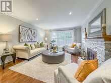 61 ADDINGTON SQUARE | Markham Ontario | Slide Image Twenty