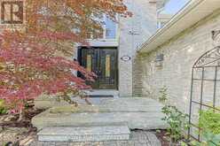 61 ADDINGTON SQUARE | Markham Ontario | Slide Image Three